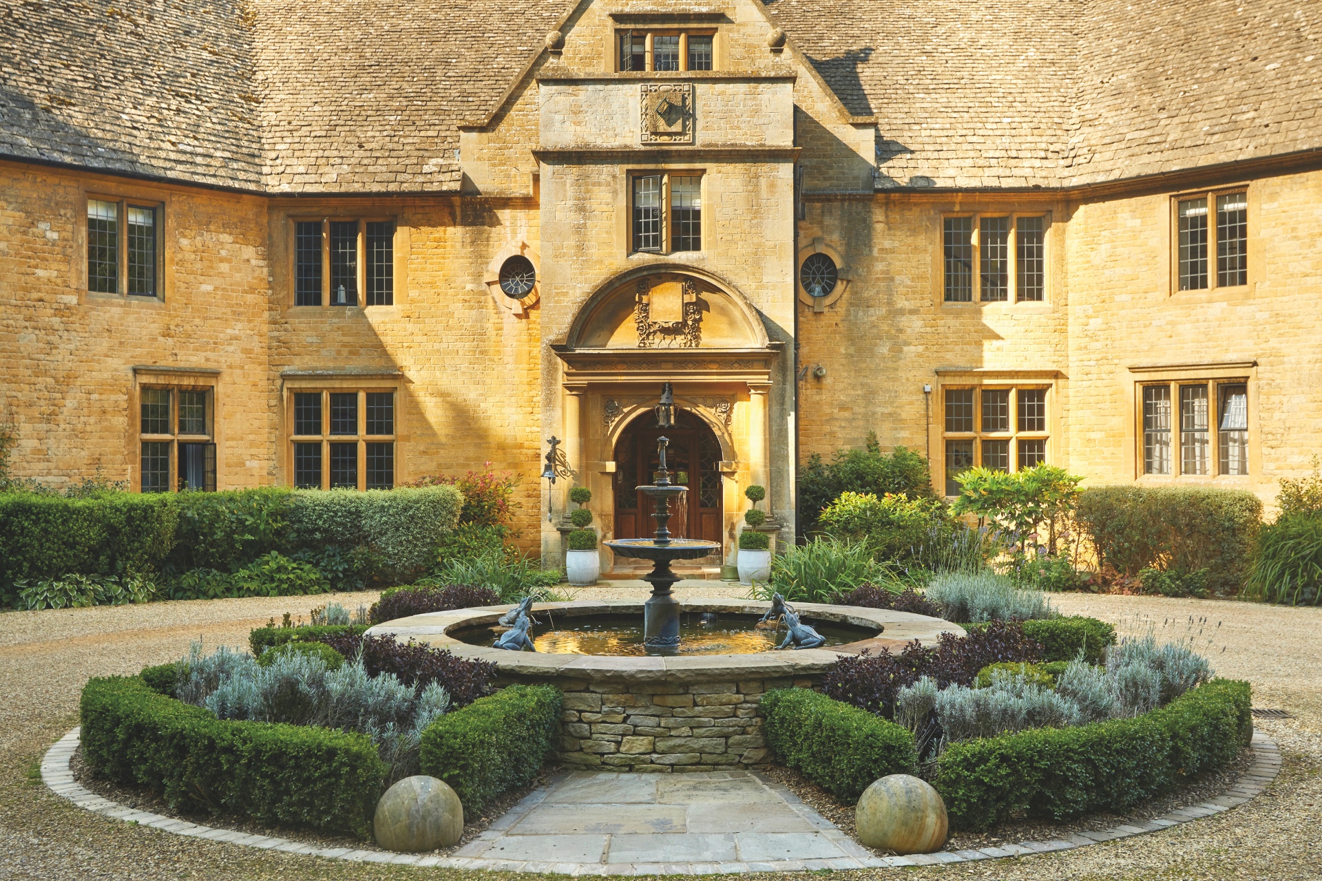 Foxhill Manor