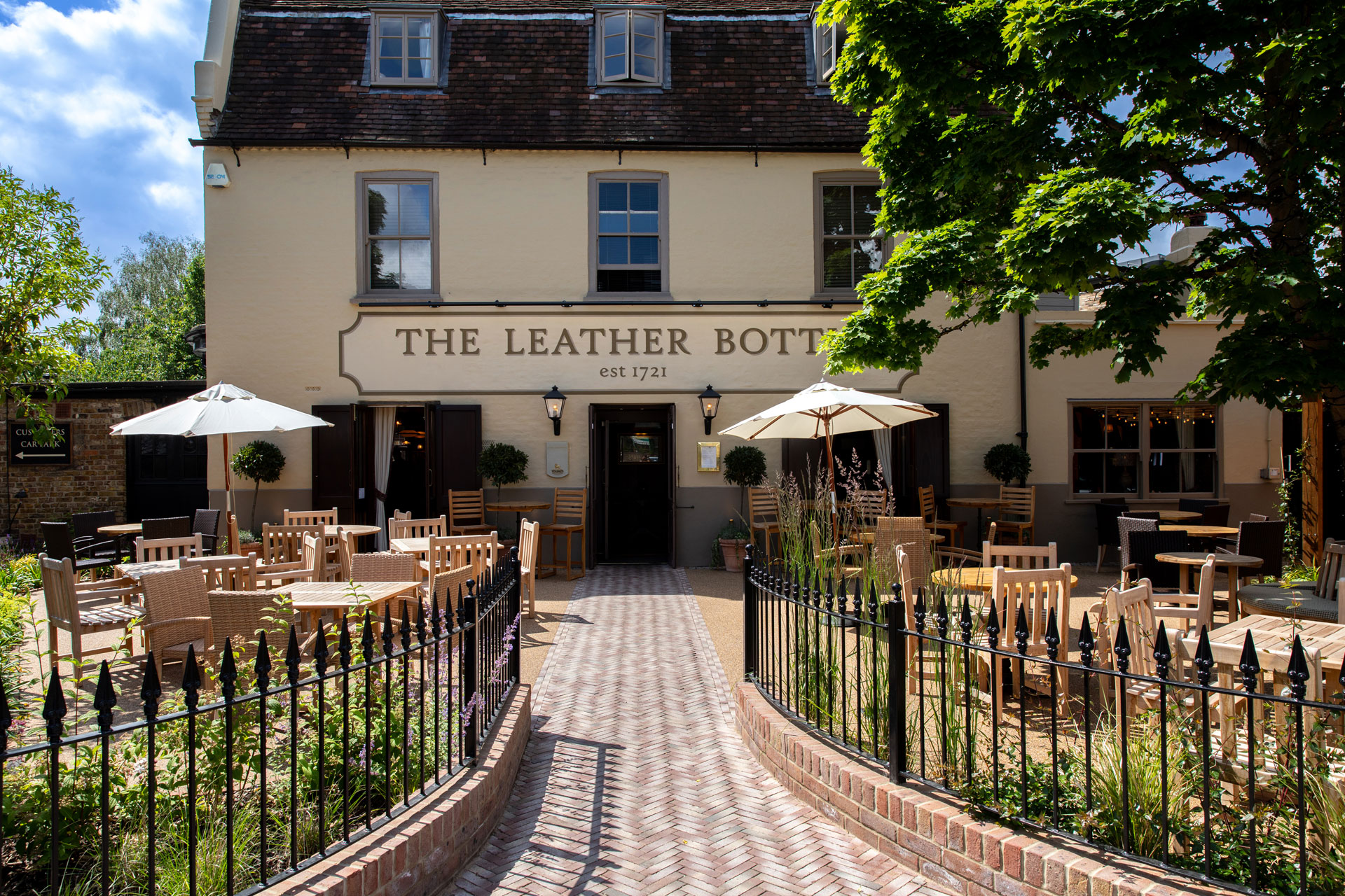 Exterior of The Leather Bottle pub