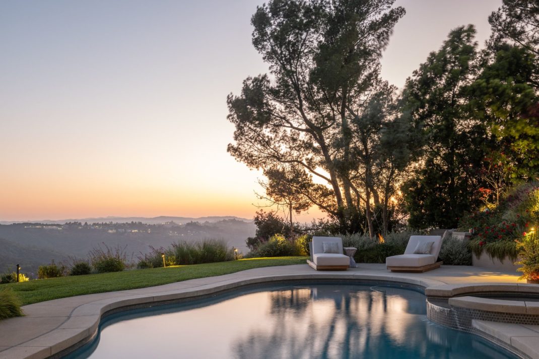 Chris Evans’ Hollywood Hills Home Hits The Market For $6.395m