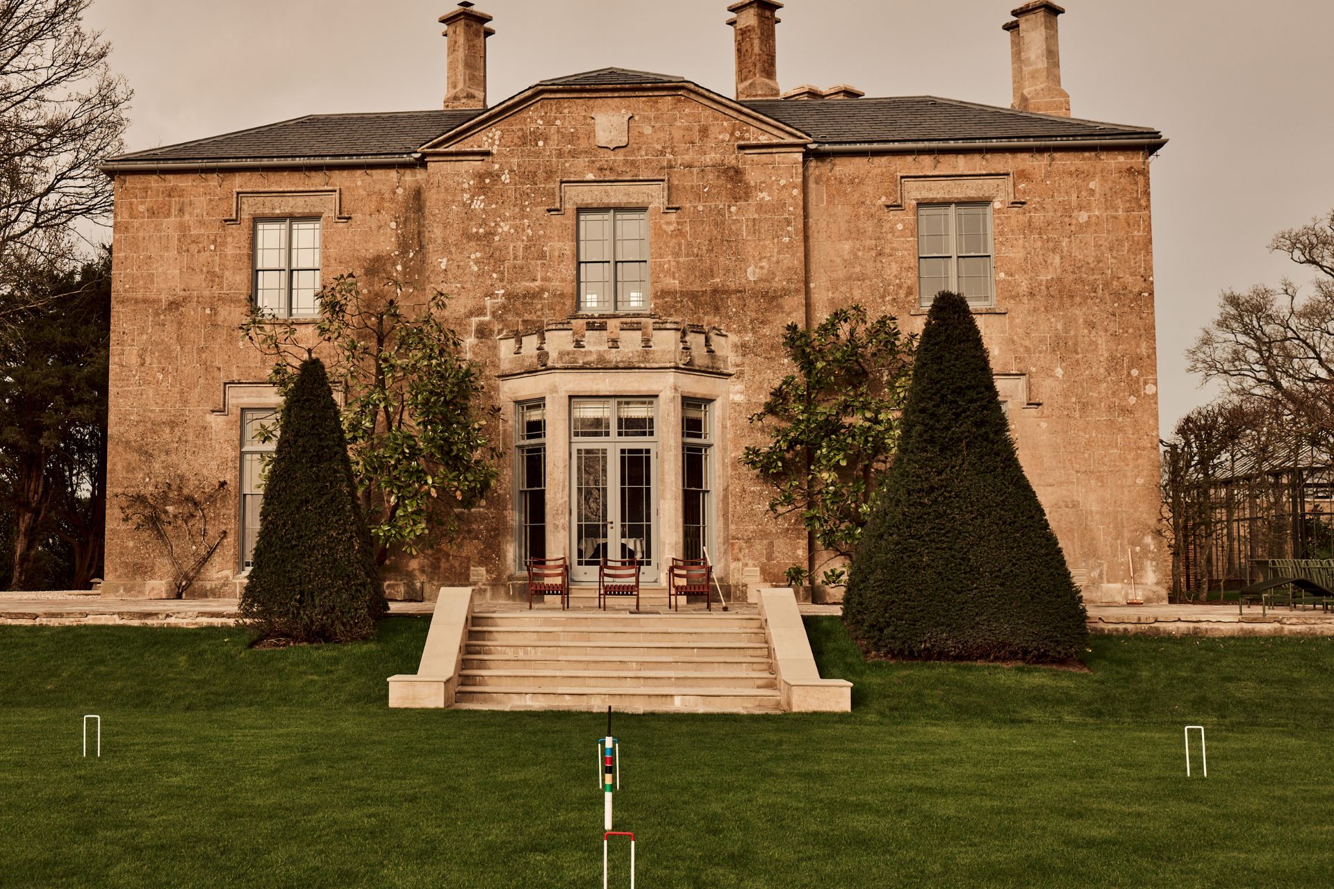 yarlington lodge