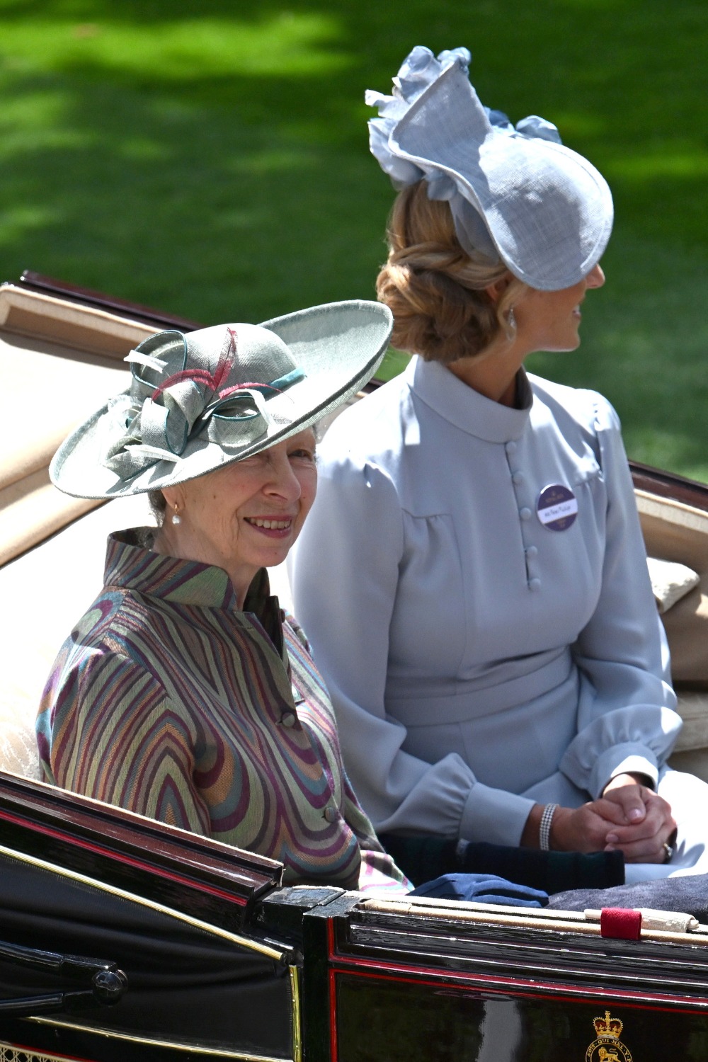 Anne, Princesa Royal e Harriet Sperling no Royal Ascot 2026