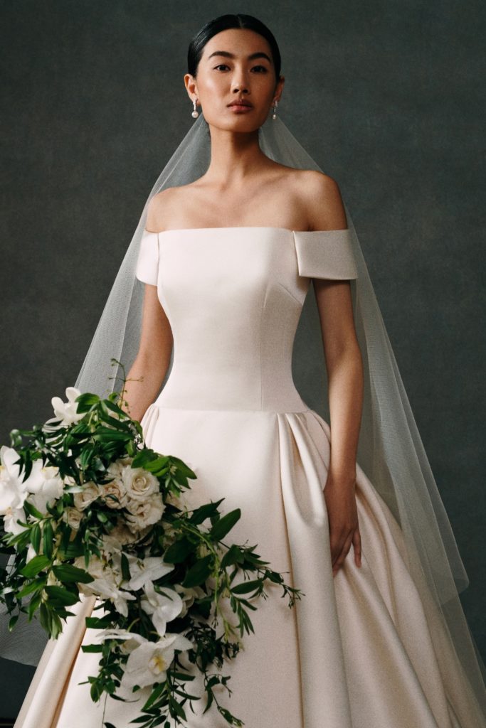 How To Buy A Designer Wedding Dress: 20 Tips To Get You Started