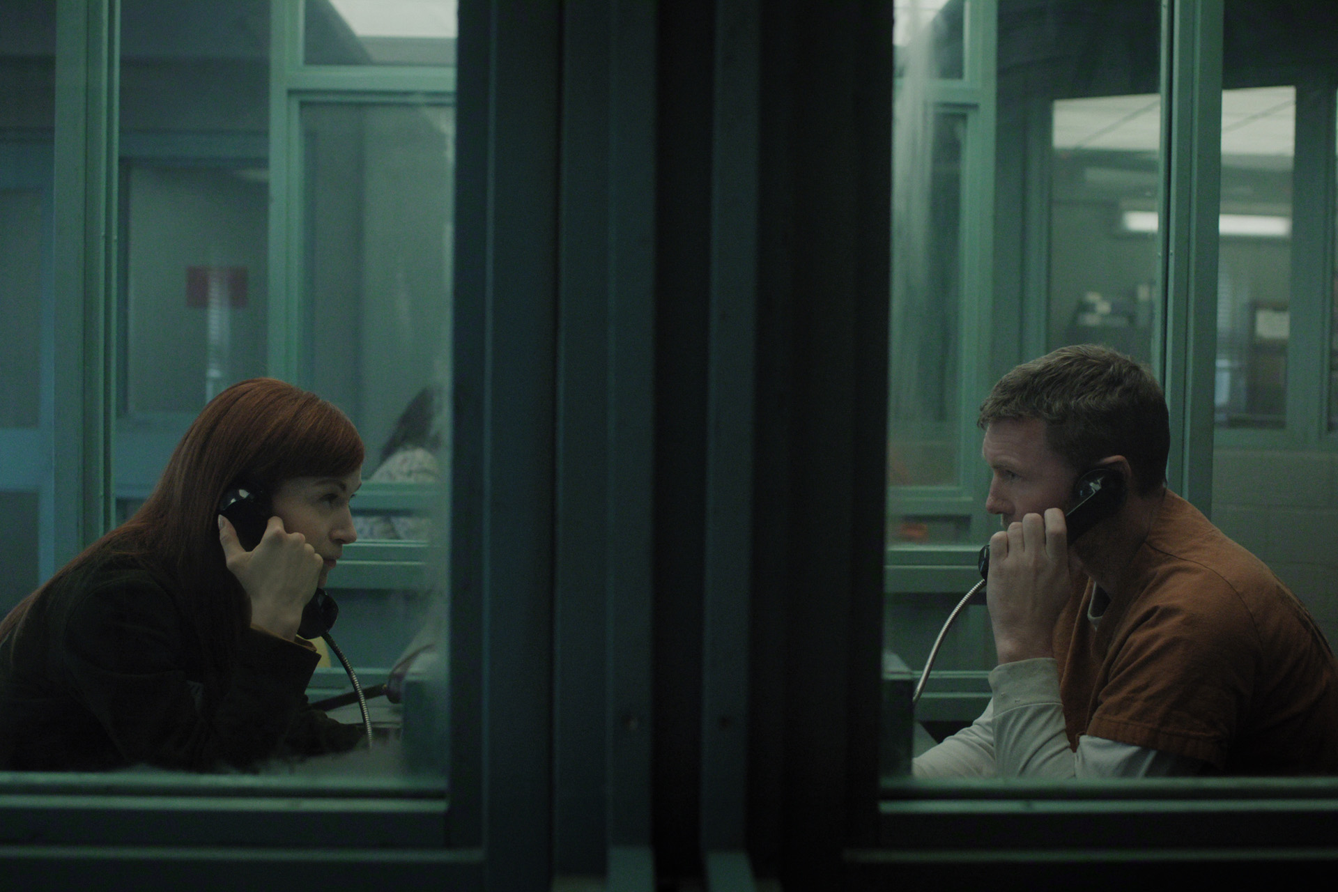 Britt Lower as Rachel Mills and Sam Worthington as David Burroughs in I Will Find You.