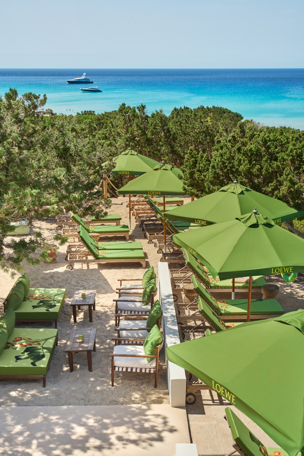 Loewe pop-up at Duna de Formentera