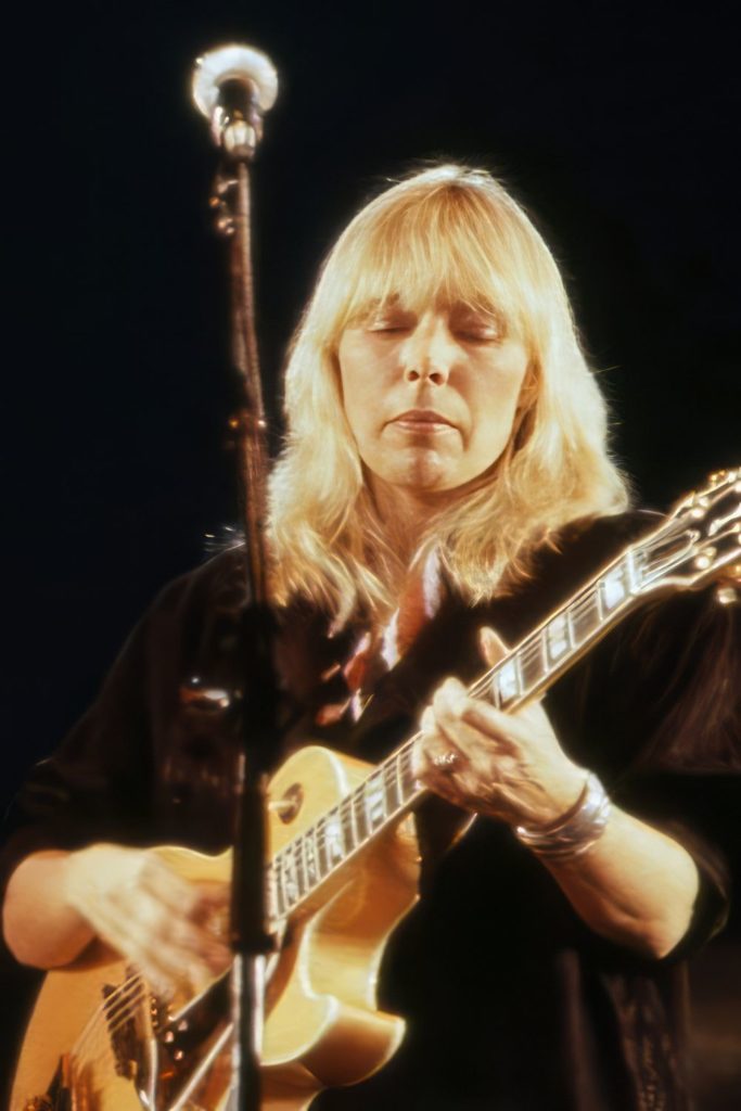 Joni Mitchell’s Former Malibu Home Hits the Market For $27m