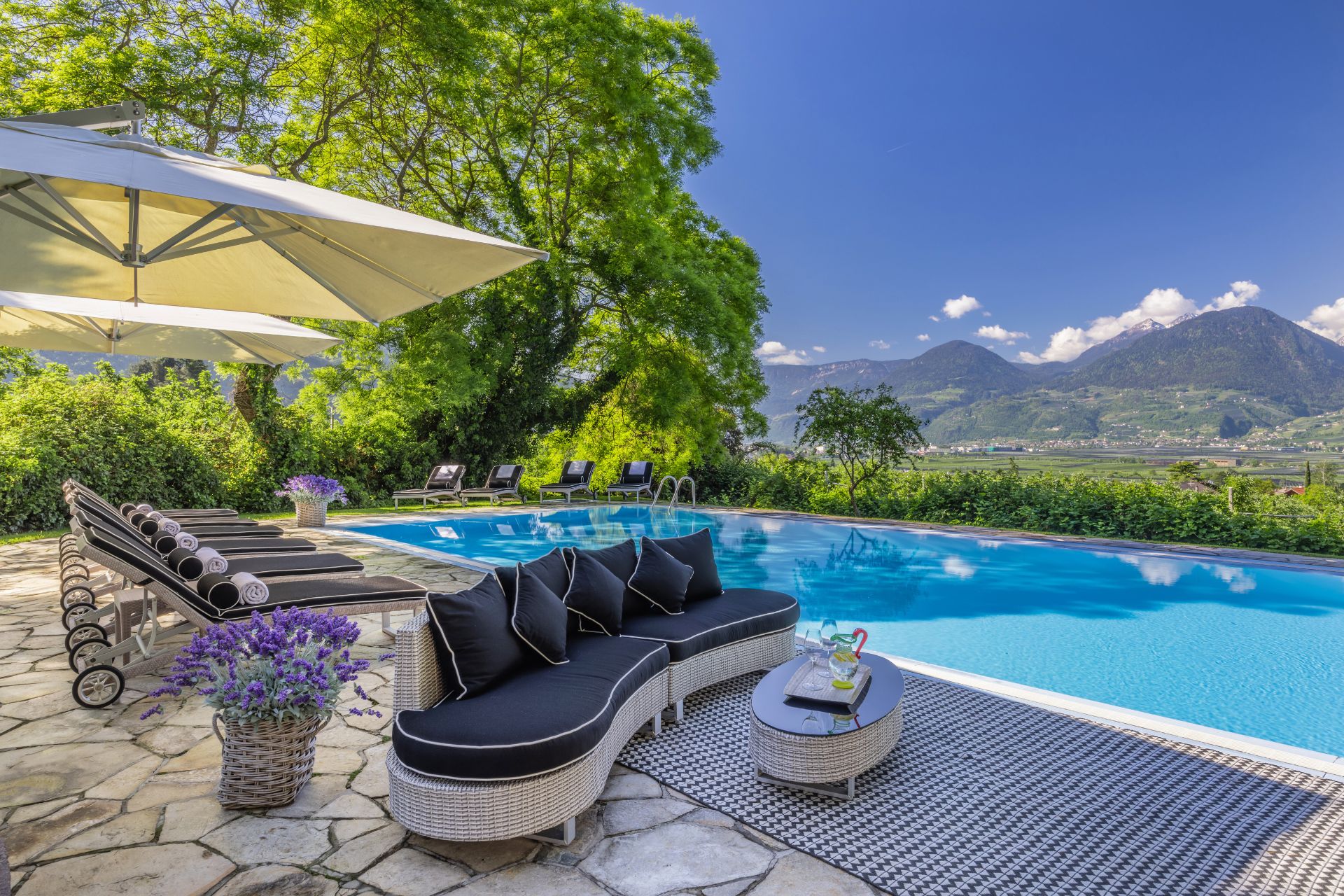 villa eden