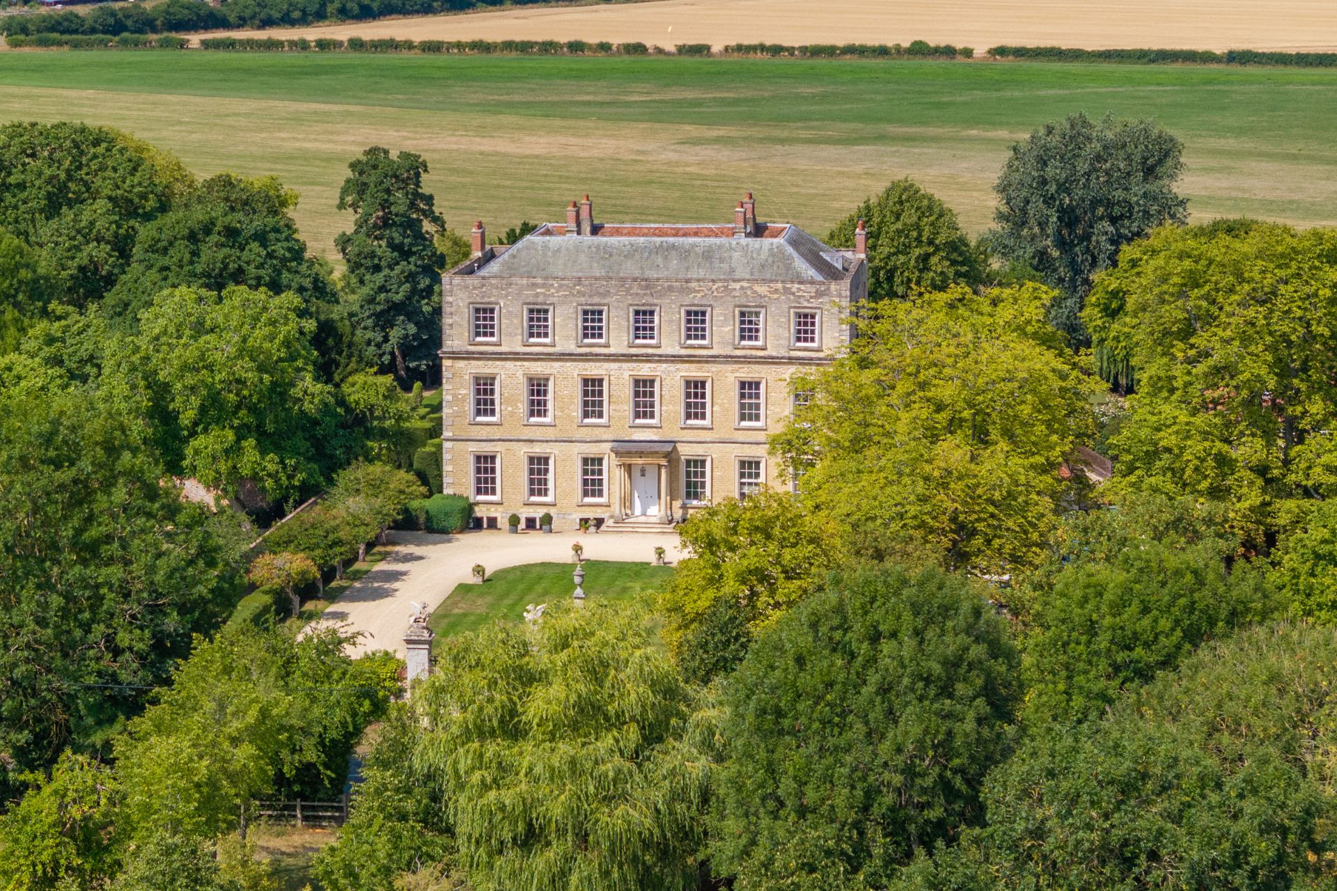 Inside An Italian Palazzo In The Oxfordshire Countryside, Built By The Husband Of A Homesick Princess