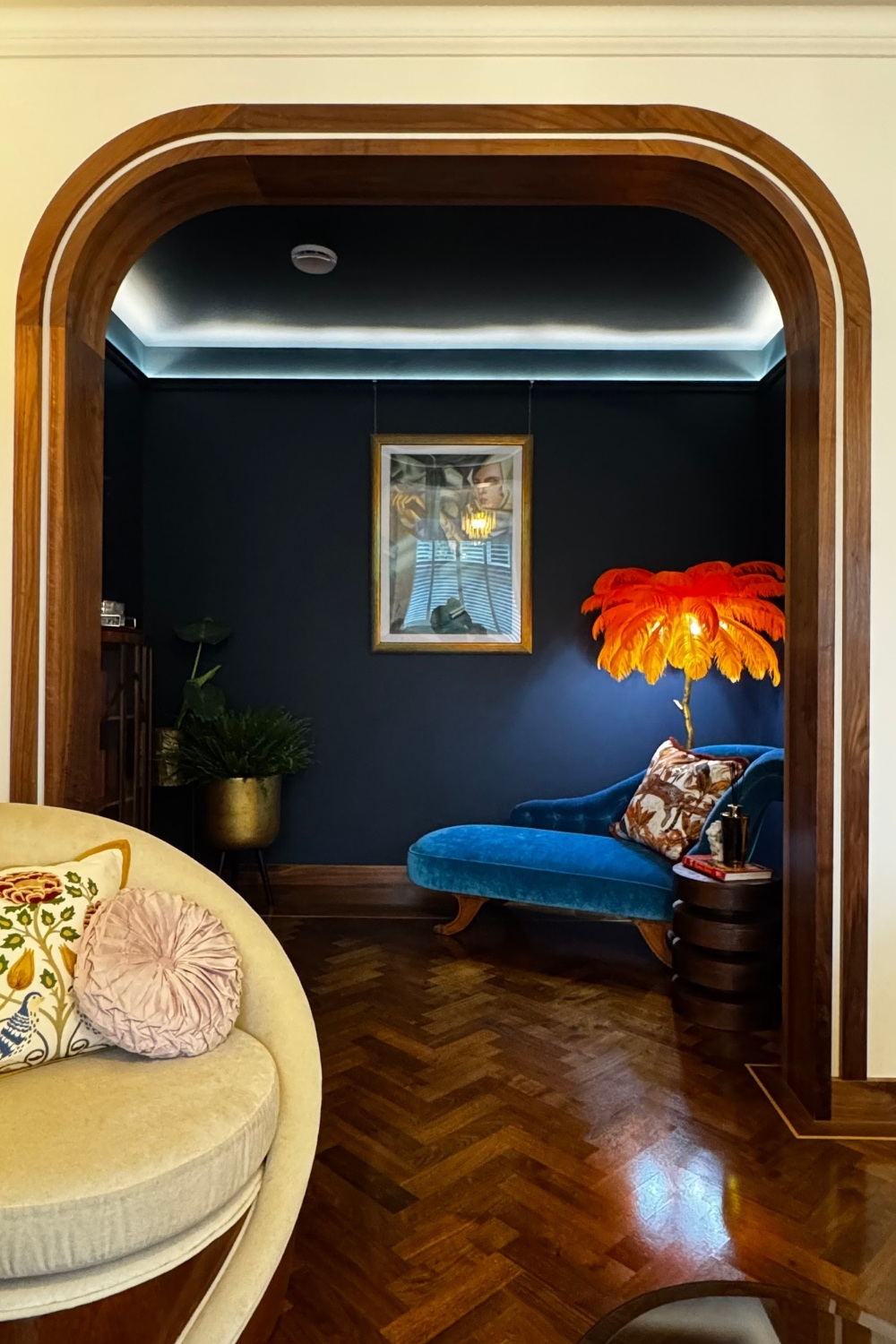 Home extension in Extraordinary Extensions