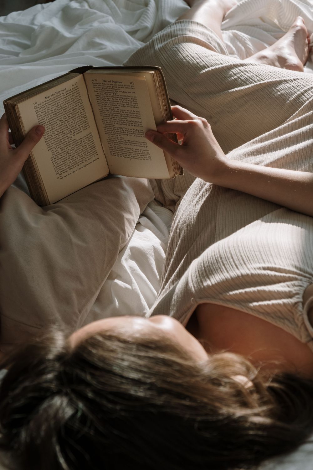 8 Essential Memoirs To Escape Into This Summer