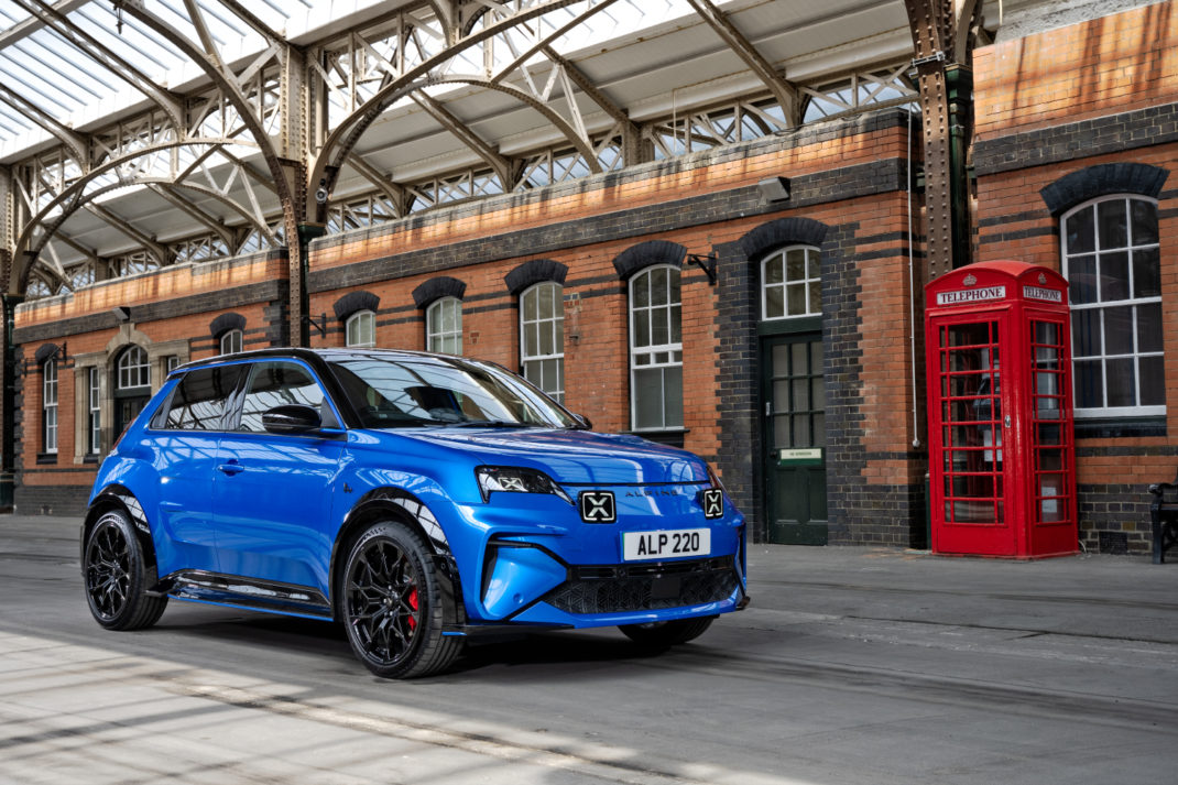 Alpine A290 Review: French Flair & Driver Engagement Under £35,000