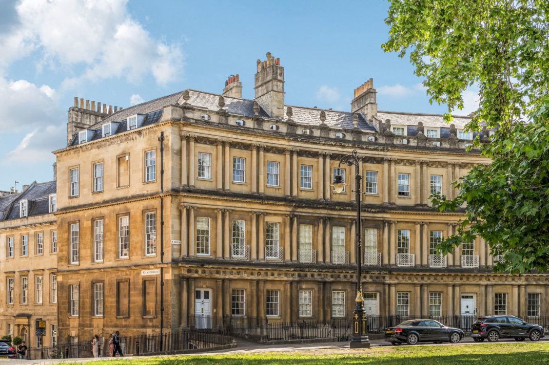 10 Beautiful Homes In Bath To (Including A Townhouse Where Jane Austen Stayed)