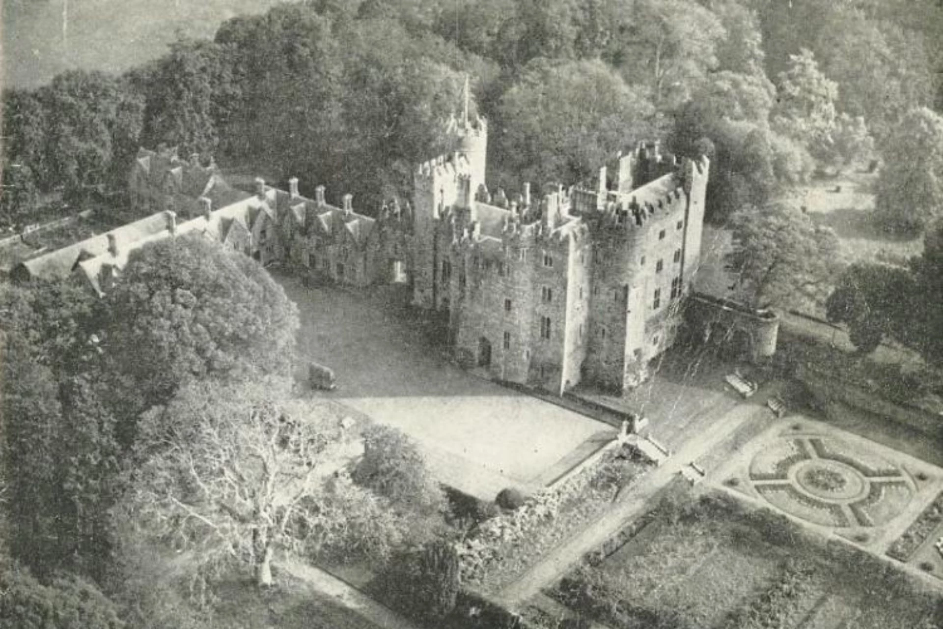Kilkea Castle