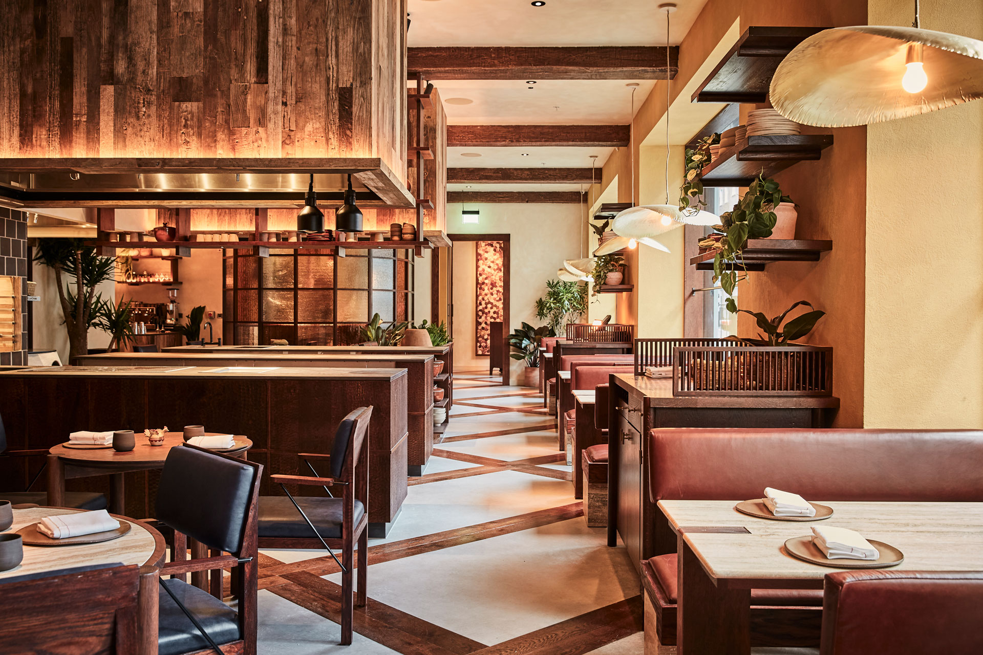 KOL restaurant