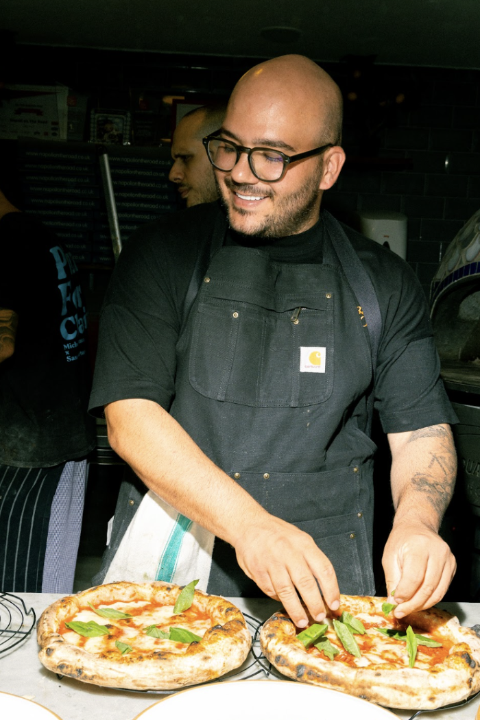 Michele Pascarella making pizza