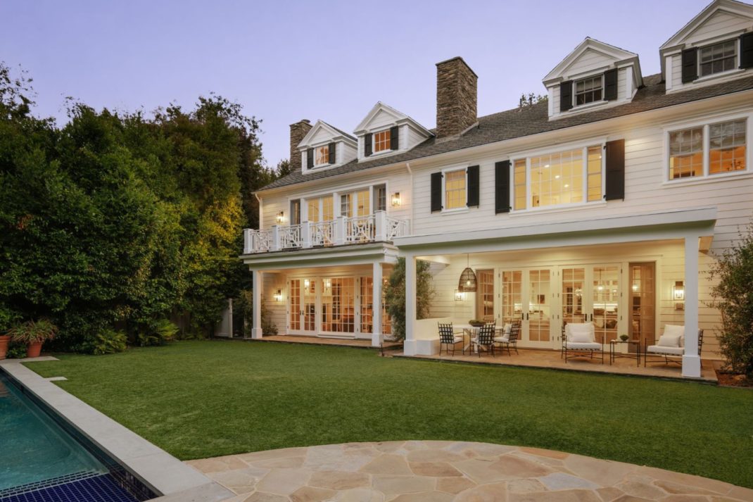 Look Inside Sarah Michelle Gellar & Freddie Prinze Jr’s Home – Now For Sale