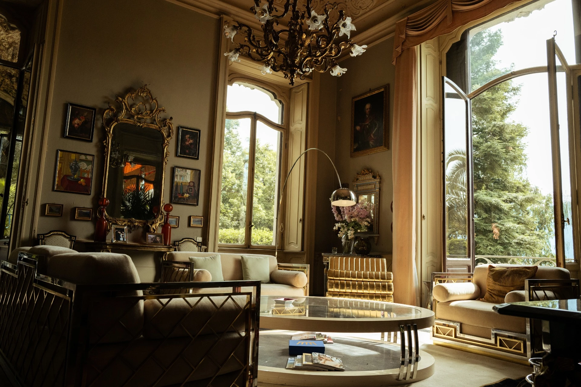 Italian interiors from The Gentlemen season 2