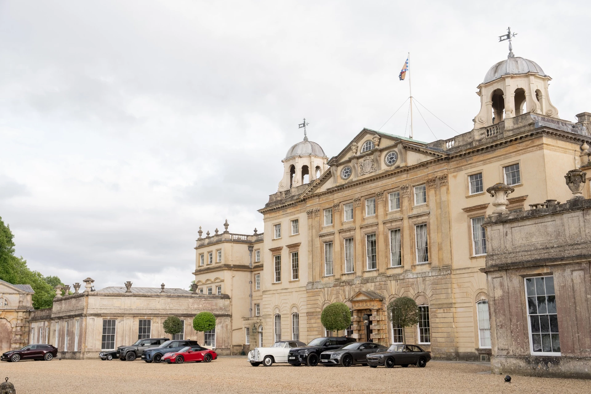 Badminton House